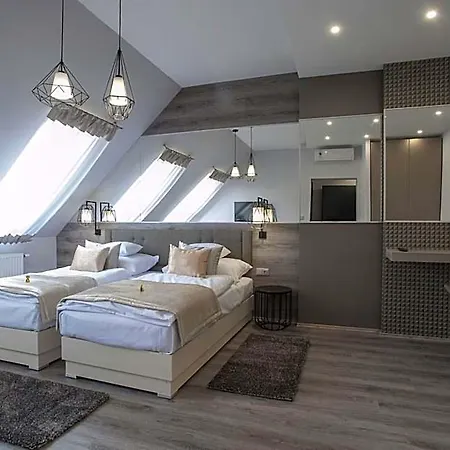 Hotel Talizman *
